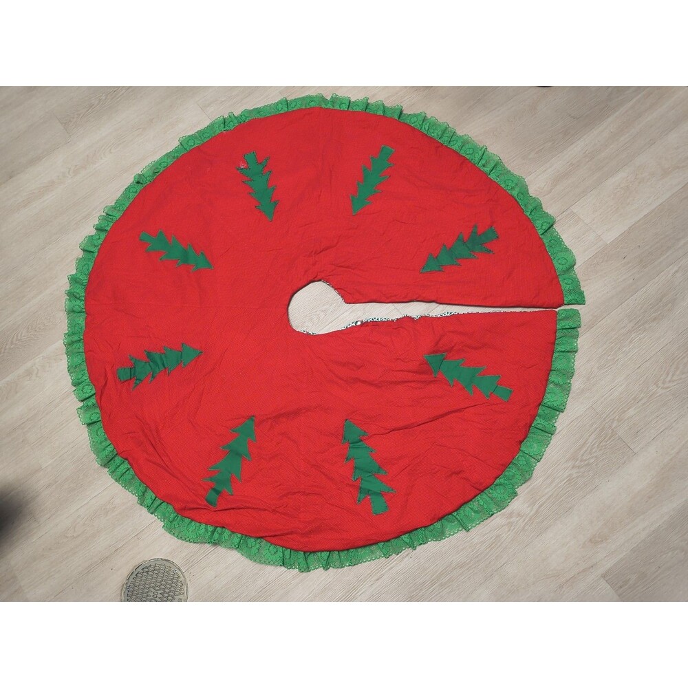 Vintage Reversible Christmas Tree Skirt Tree Applique Wreath, Handmade
